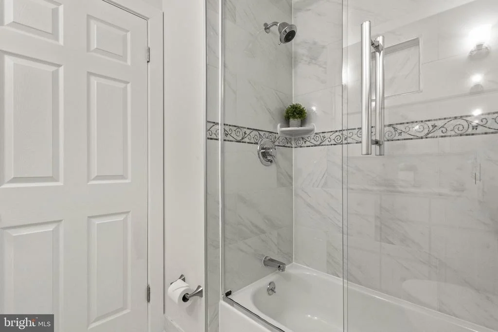 Photo of 13828 BEACON HOLLOW LANE