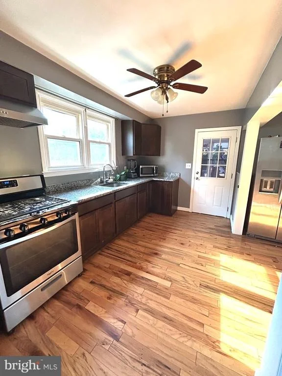 Photo of 1564 SULPHUR SPRING ROAD