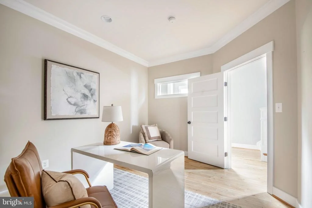 Photo of 108 CRESSTON ROAD