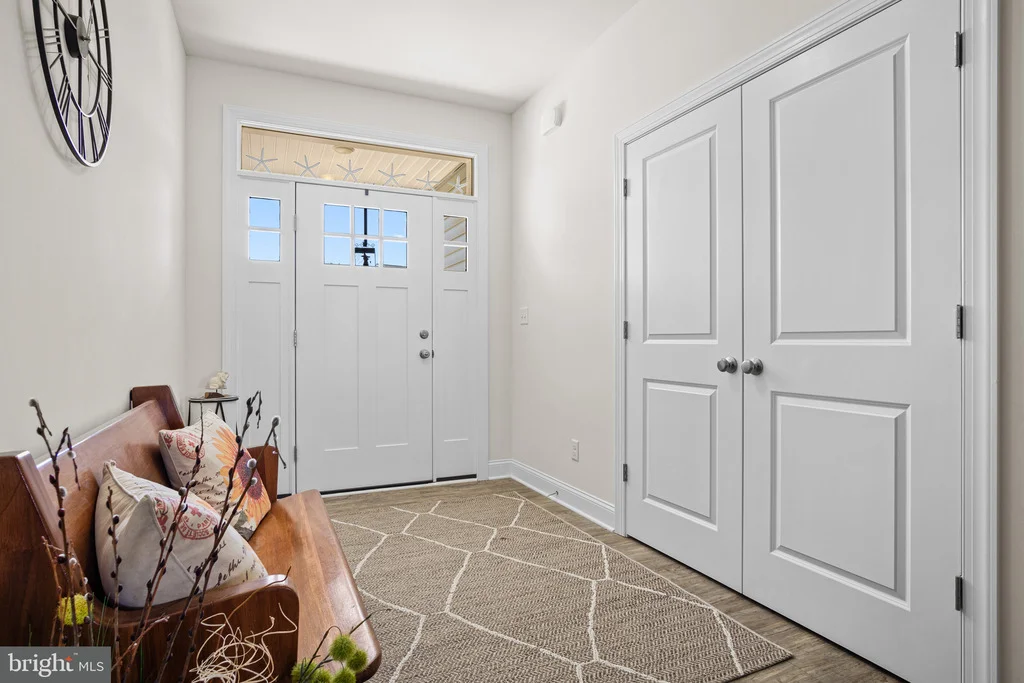 Photo of 226 UNIVERSITY DRIVE