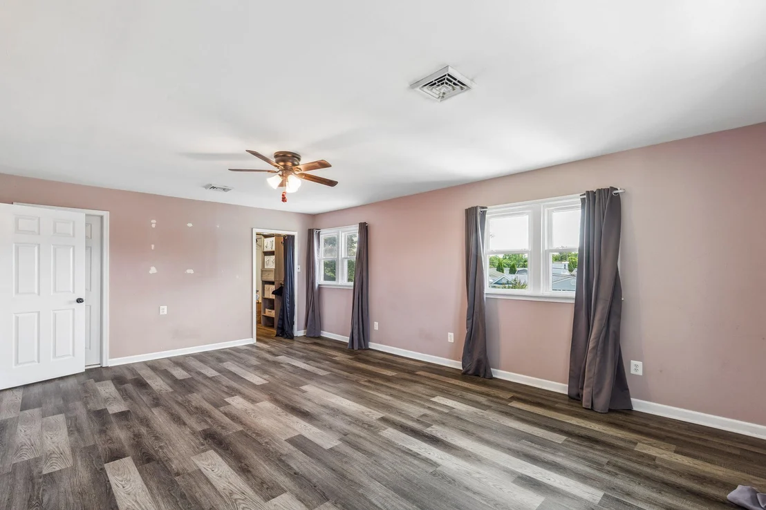 Photo of 35 INDIAN QUEEN LANE