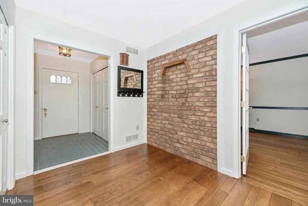 Photo of 7316 BROOKSIDE DRIVE