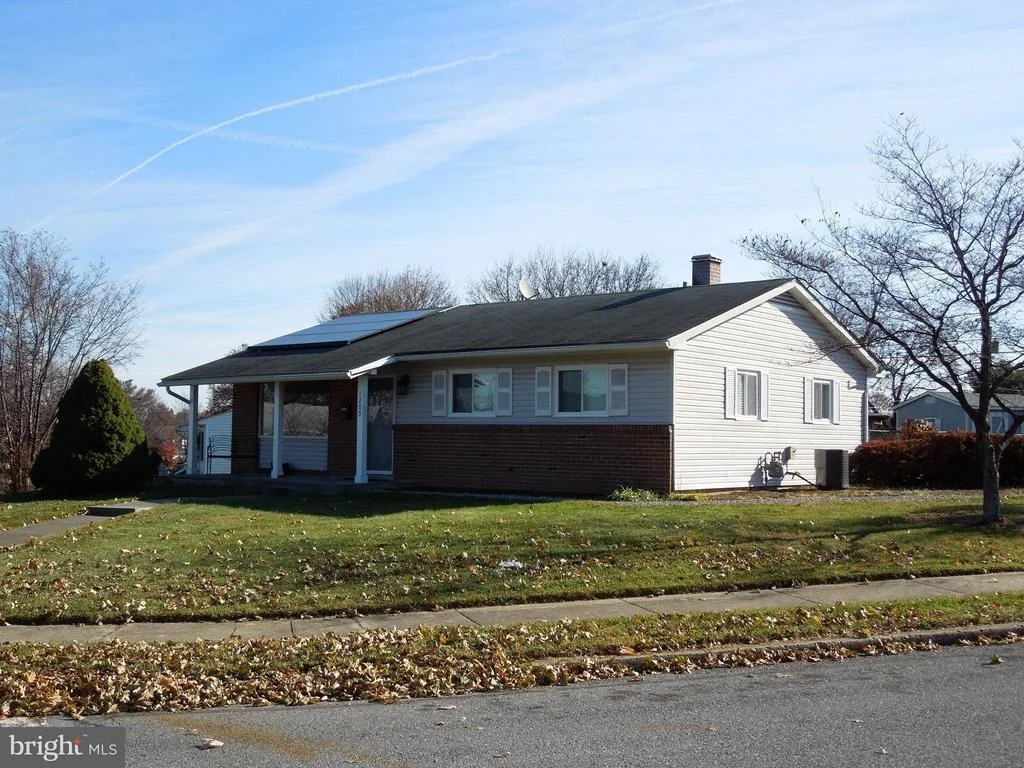Photo of 1200 WILSON PLACE