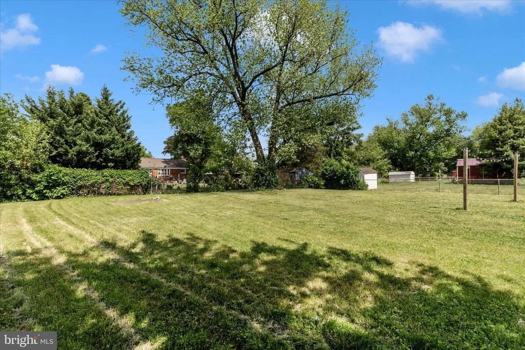 Photo of 5806 CHERYL LANE