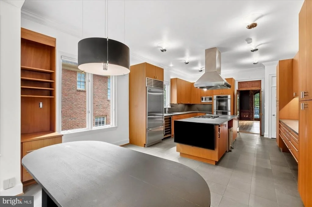 Photo of 4811 W STREET NW