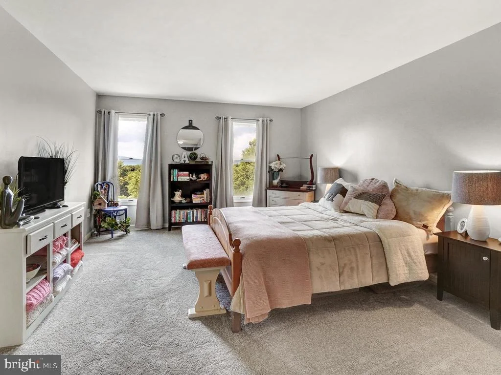 Photo of 4626 FELDSPAR ROAD