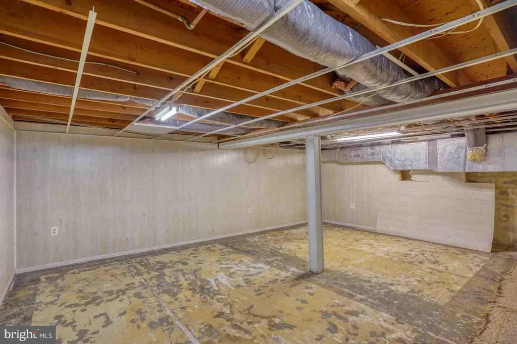 Photo of 74 S FAIRFIELD DRIVE