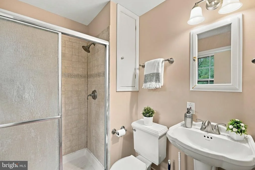 Photo of 12504 DAVAN DRIVE