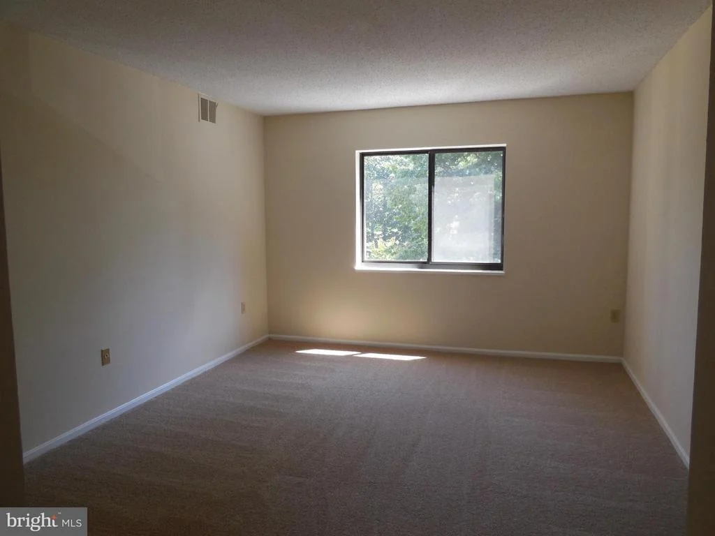 Photo of Unit 1223 at 15101 INTERLACHEN DRIVE