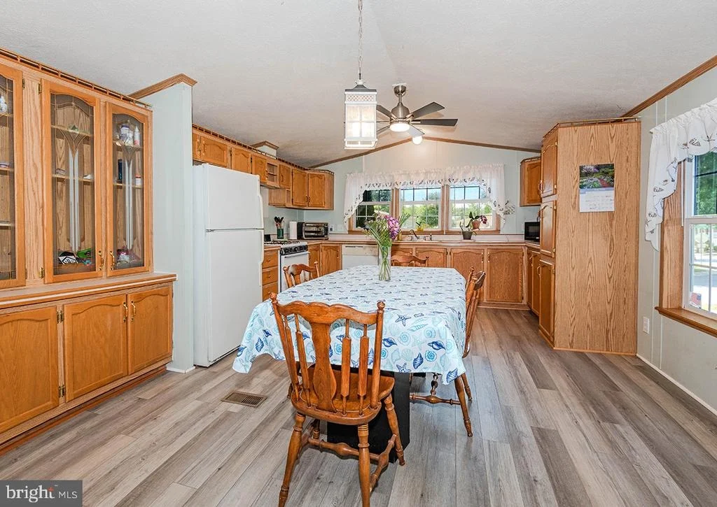 Photo of 8021 FAIR BREEZE DRIVE