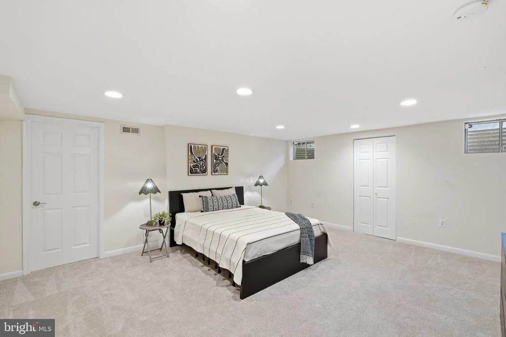 Photo of 5381 ASHLEIGH ROAD
