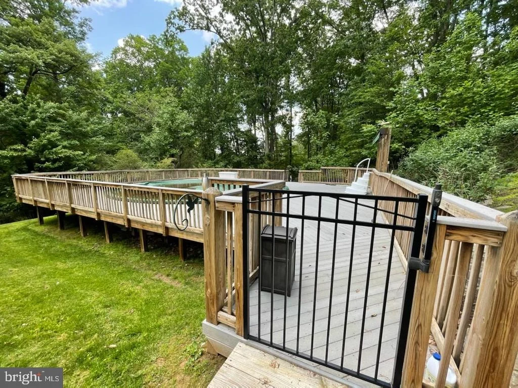 Photo of 10267 STILLHOUSE ROAD