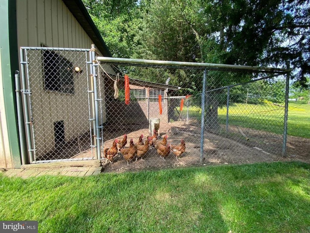 Photo of 4737 ELMER DERR ROAD