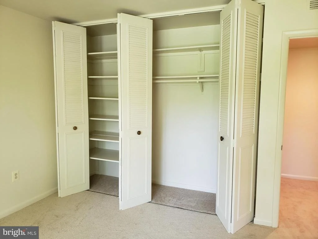 Photo of Unit 73C at 3600 GLENEAGLES DRIVE