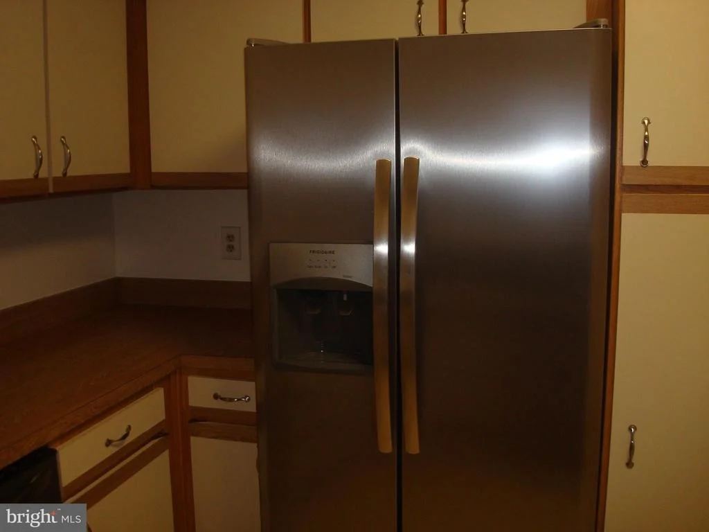 Photo of Unit 1503 at 15101 INTERLACHEN DRIVE
