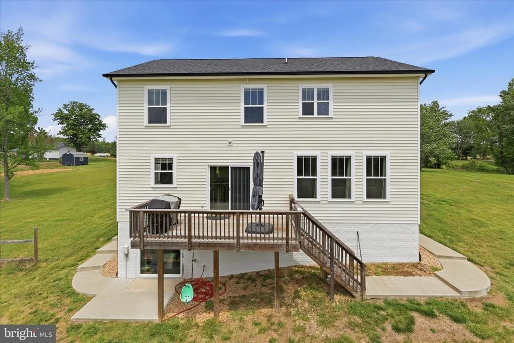 Photo of 9404 ROBERT E LEE DRIVE