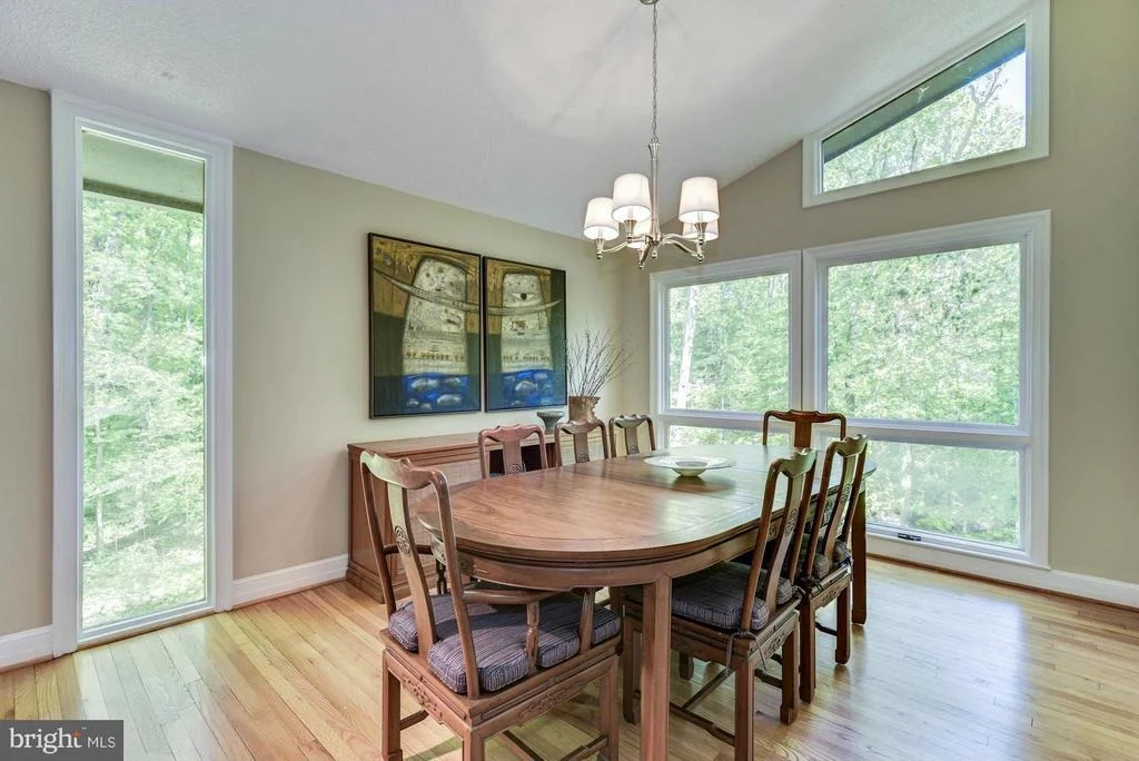 Photo of 8944 JEFFERY ROAD