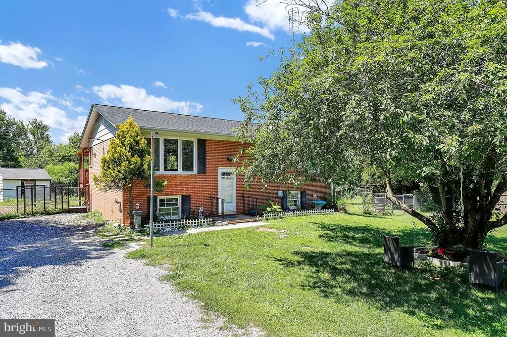 Photo of 6621 WILLIS LANE