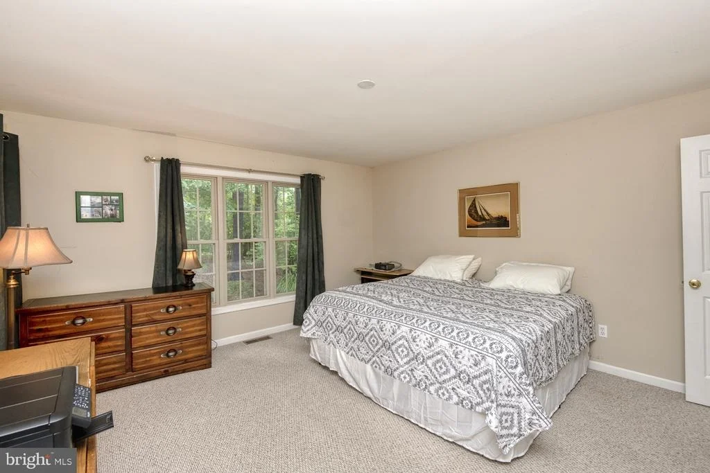 Photo of 23523 HOLLY CIRCLE