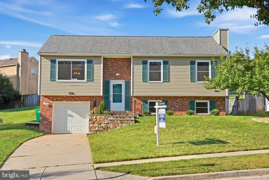 Photo of 9136 MCHENRY LANE