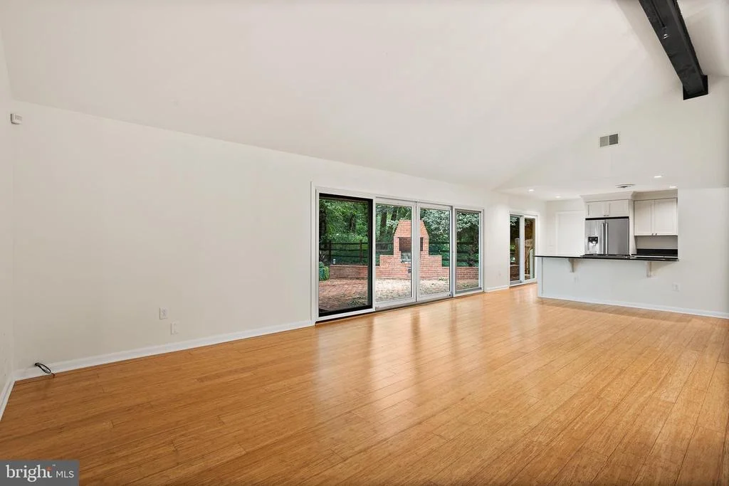 Photo of 1668 WINCHESTER ROAD