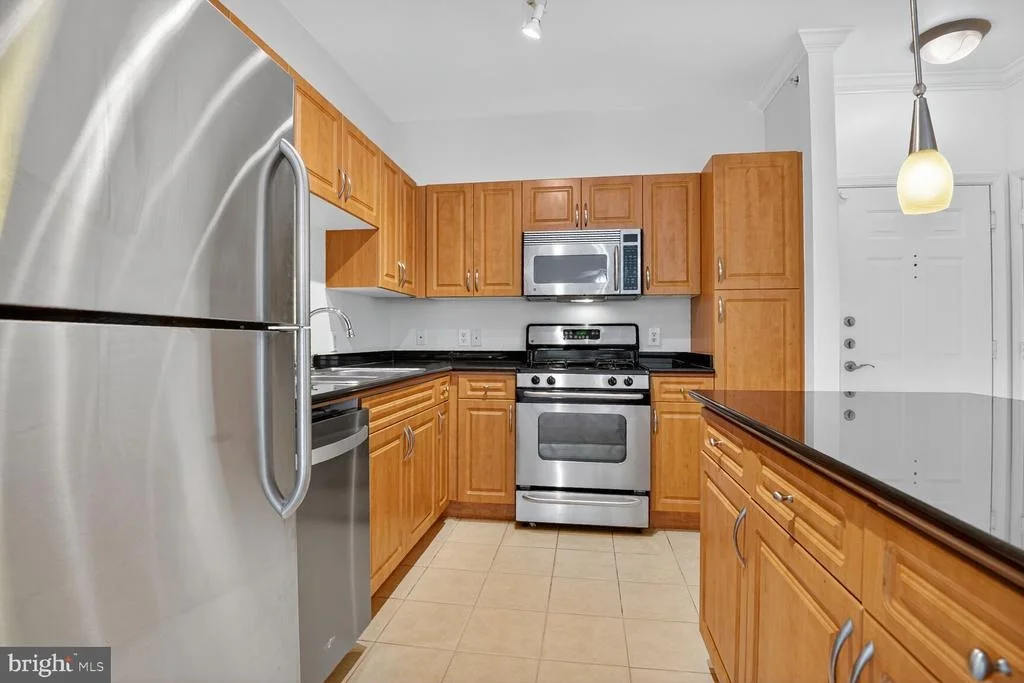 Photo of Unit 403 at 12945 CENTRE PARK CIRCLE