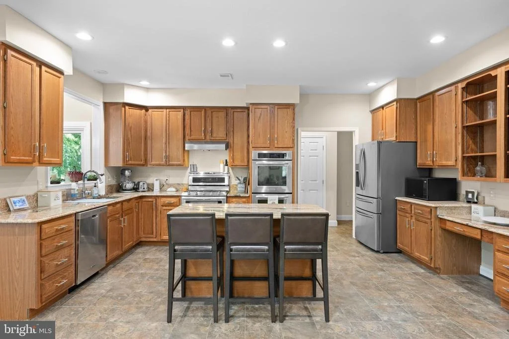Photo of 7921 GOODHURST DRIVE