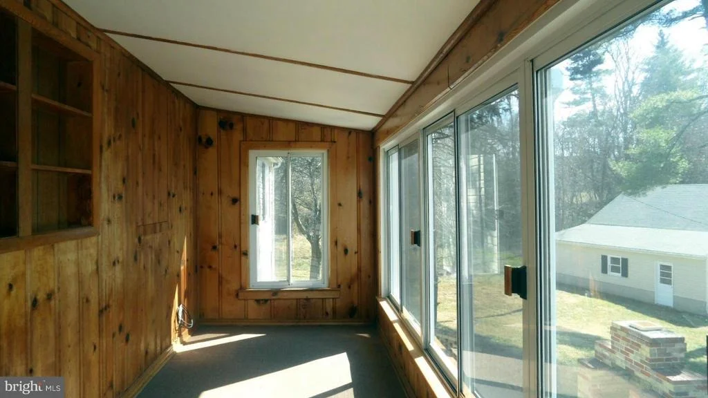 Photo of 304 SOUDER ROAD