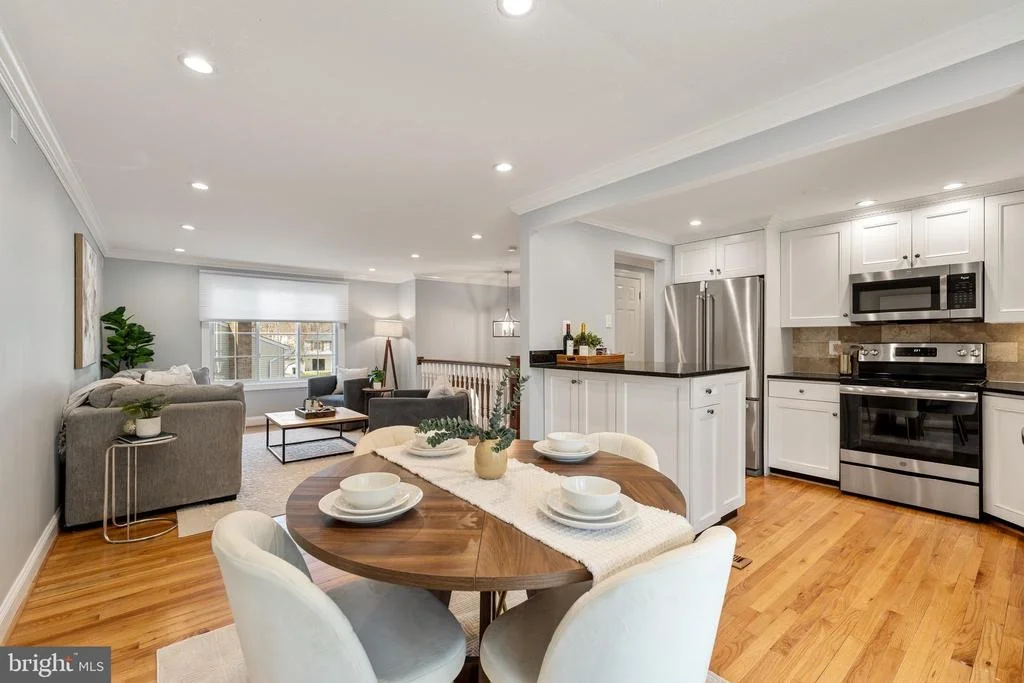 Photo of 8463 YELLOW LEAF COURT