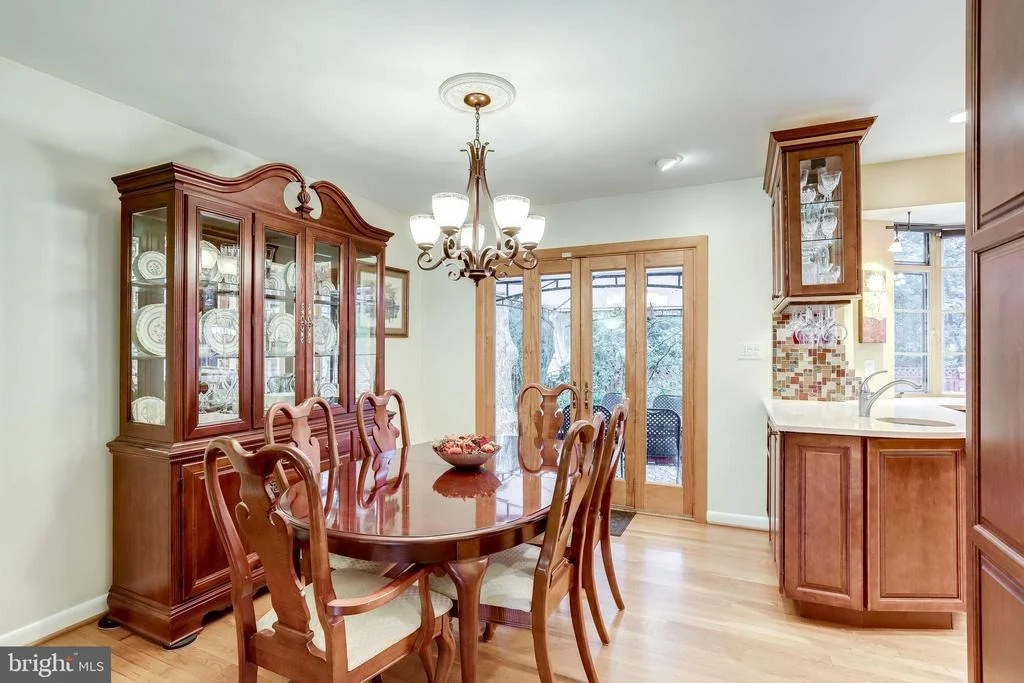 Photo of 3927 FOREST GROVE DRIVE