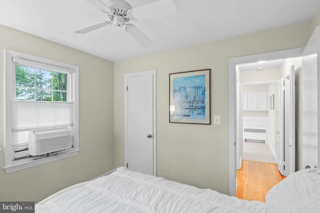 Photo of 12131 WAPLES MILL ROAD