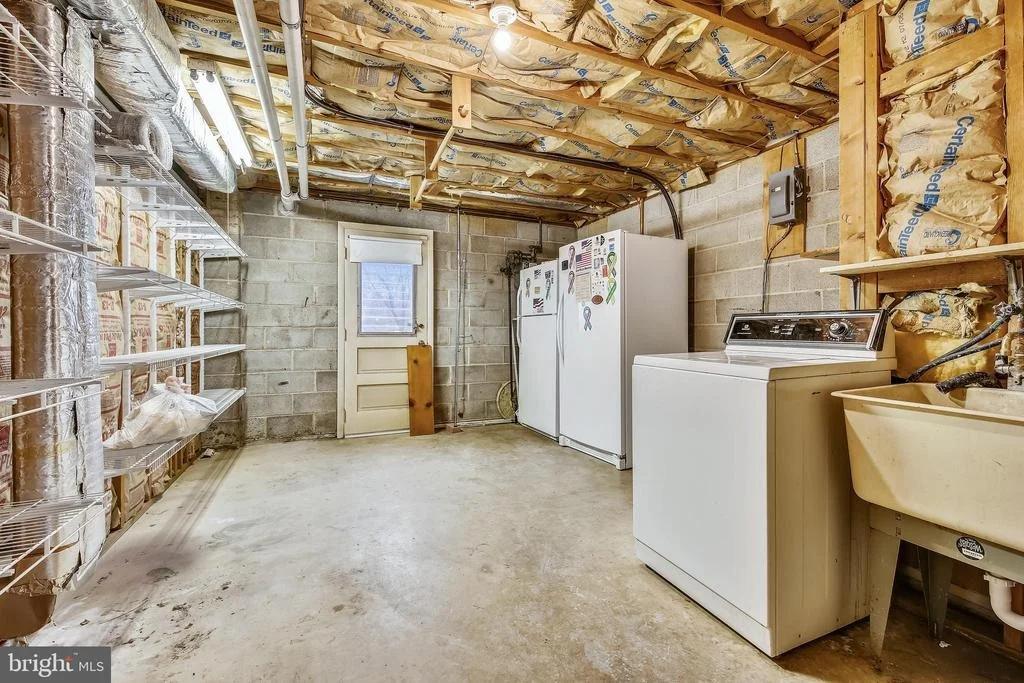 Photo of 7404 BEE BEE DRIVE