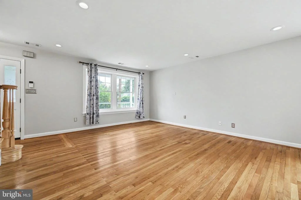 Photo of 3128 WAYNE ROAD