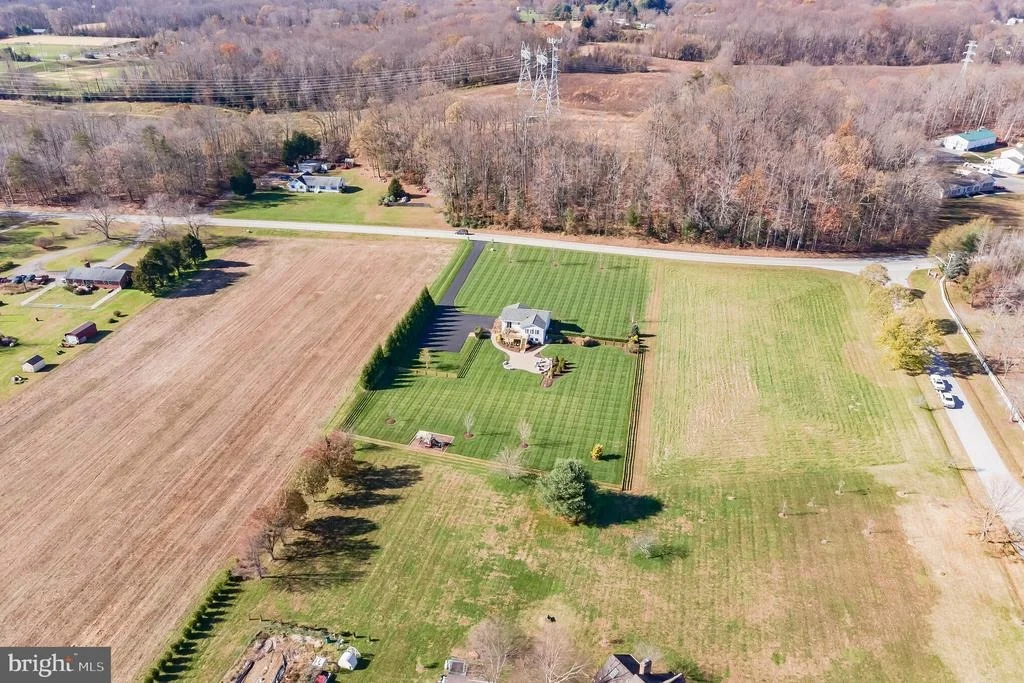 Photo of 3229 BEARDS POINT ROAD