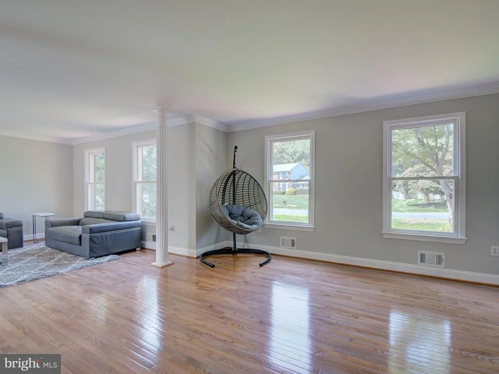 Photo of 11769 HOLLYVIEW DRIVE