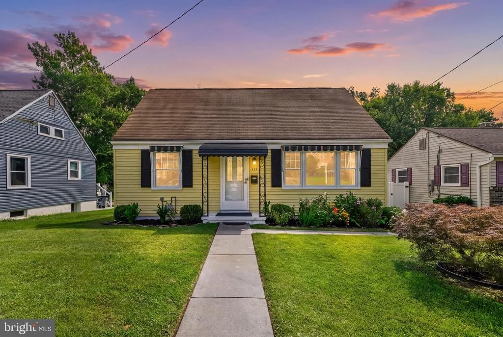 Photo of 634 LONGVIEW