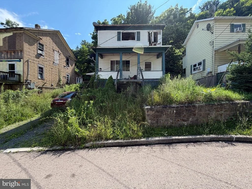 Photo of 87 DOUGLAS AVENUE