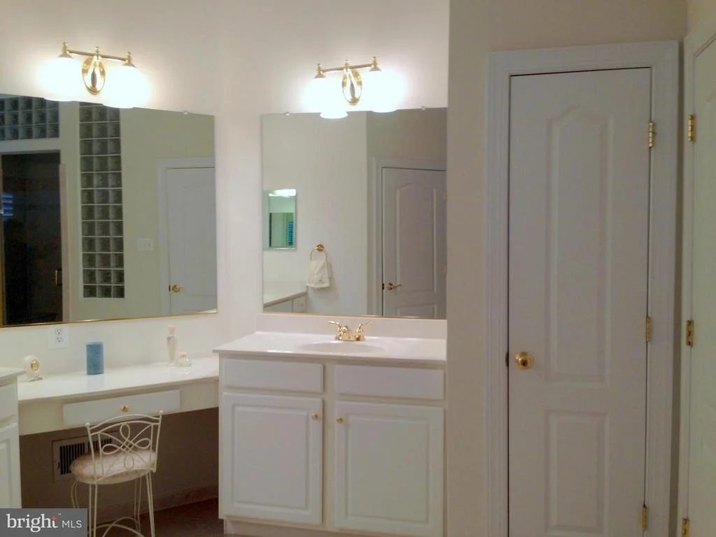 Photo of 3734 GLEN EAGLES DRIVE