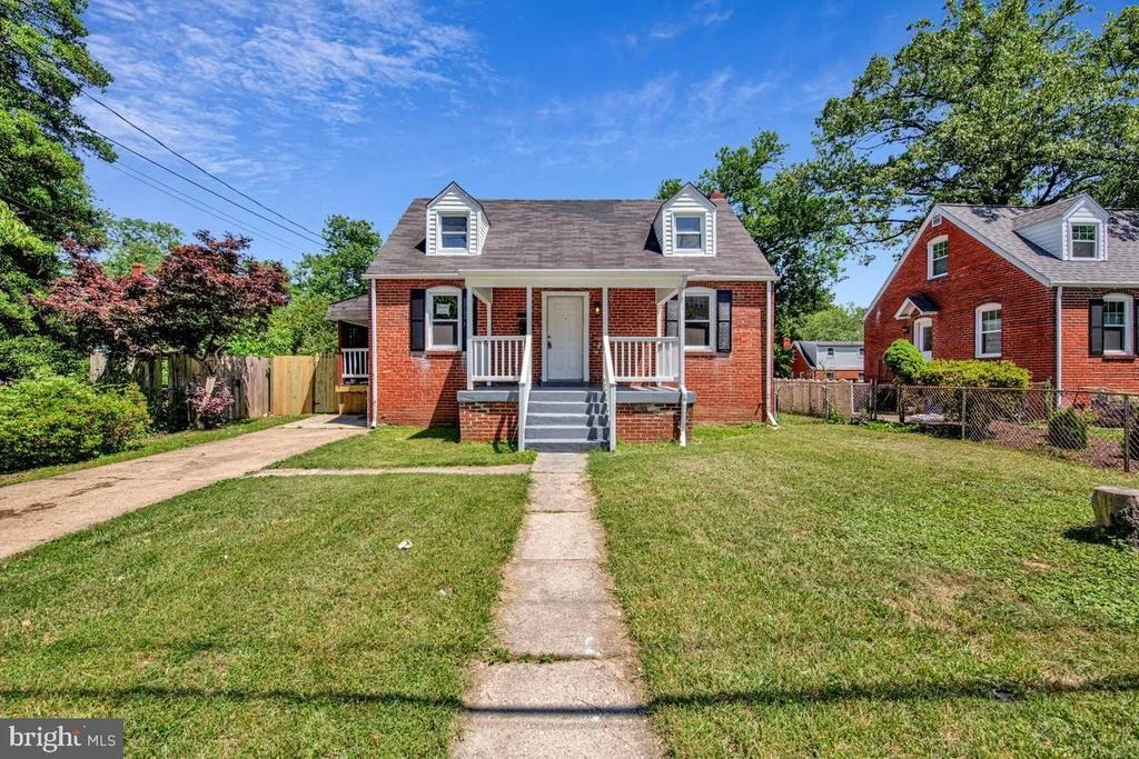 Photo of 9035 48TH PLACE