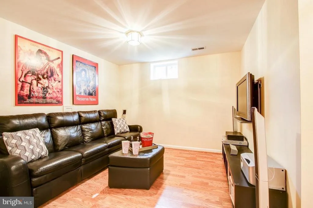 Photo of 3936 LOCH NESS COURT