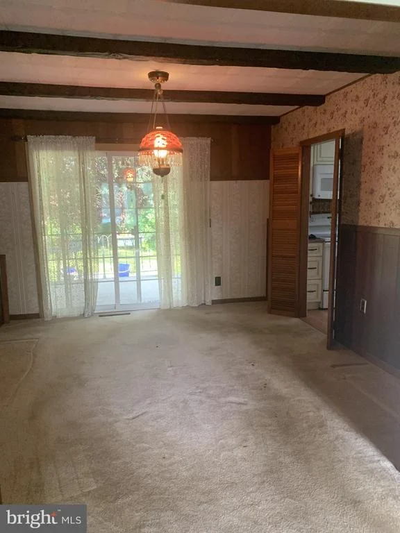 Photo of 1006 CRESTOVER ROAD