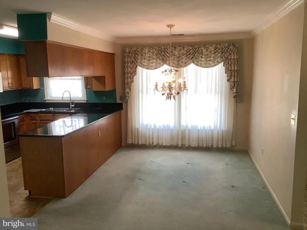 Photo of 921 MASTLINE DRIVE