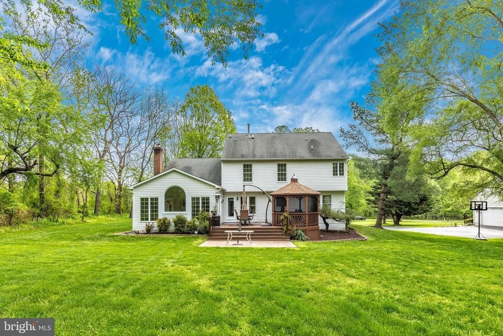Photo of 19834 FALLING SPRING COURT