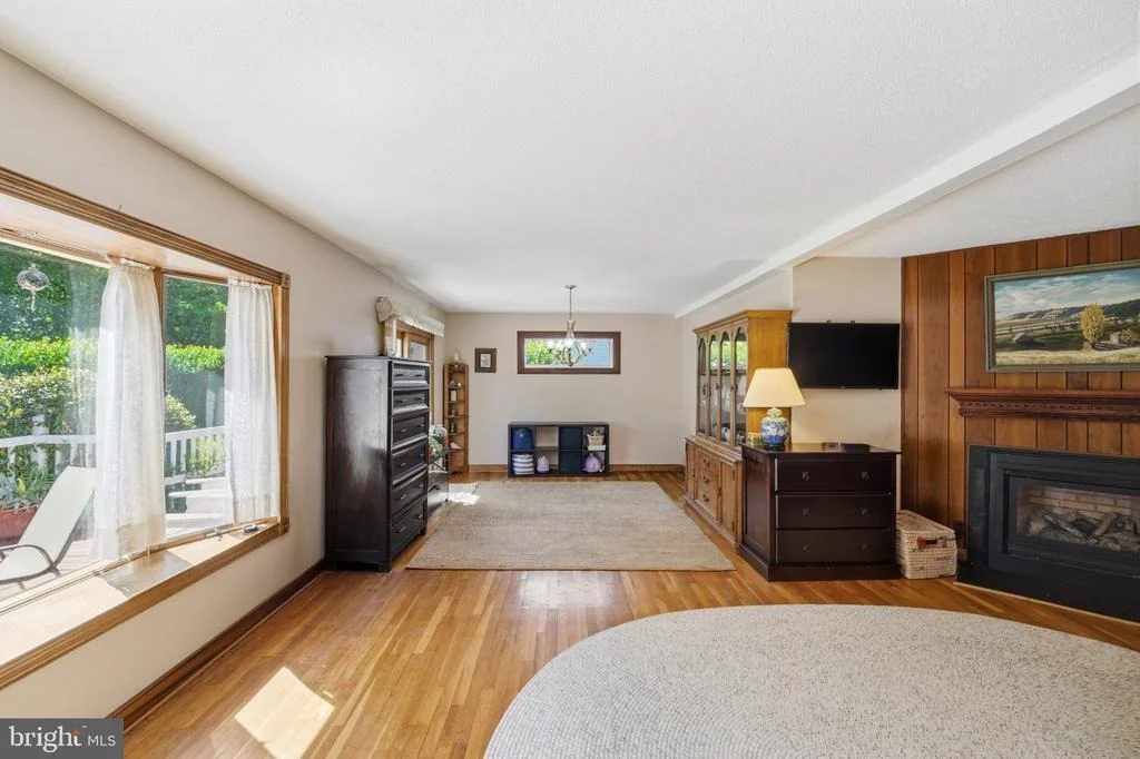 Photo of 12615 EASTBOURNE DRIVE