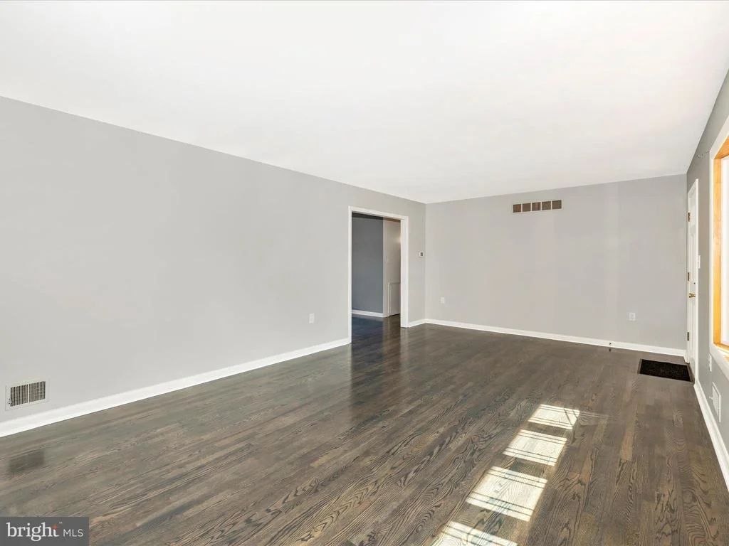Photo of 234 WYNGATE DRIVE