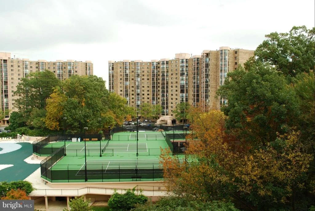 Photo of Unit 504 at 5902 MOUNT EAGLE DRIVE
