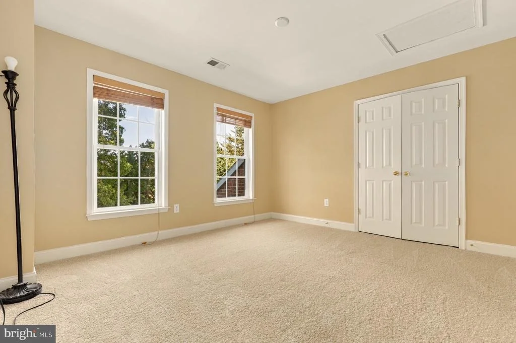 Photo of 6152 MONTGOMERY ROAD