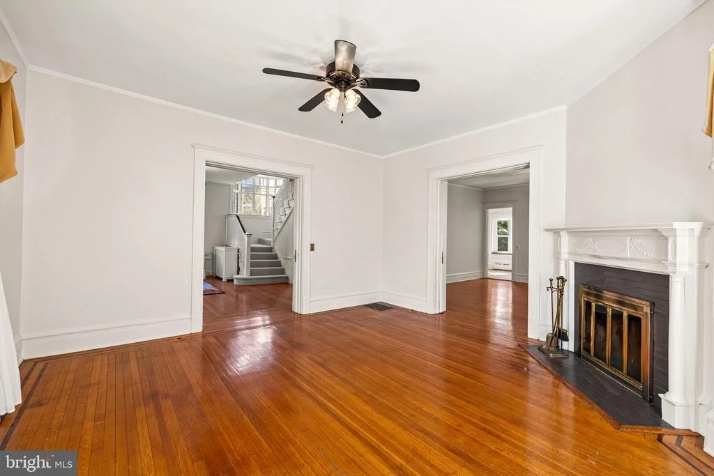 Photo of 225 HAWTHORNE ROAD
