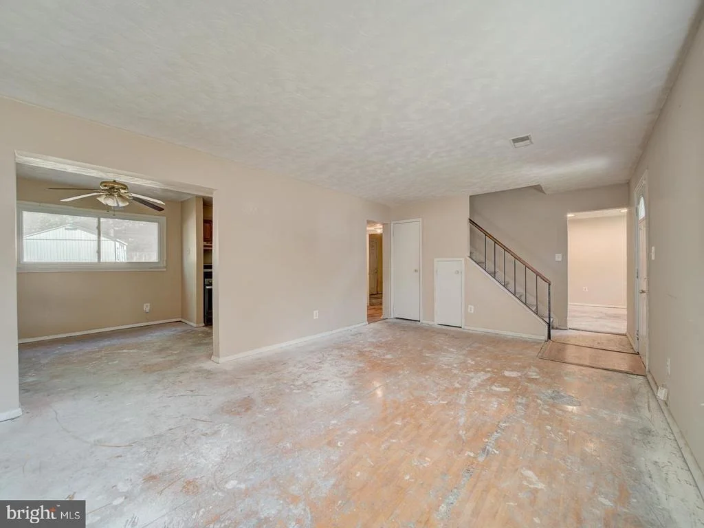 Photo of 9303 KIMBARK AVENUE