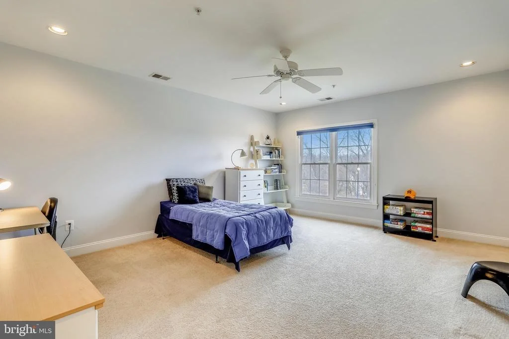 Photo of 24701 FARMVIEW LANE